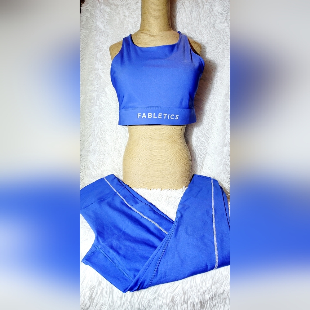 Fabletics Bundle Large Bra MED Cold Weather Leggings